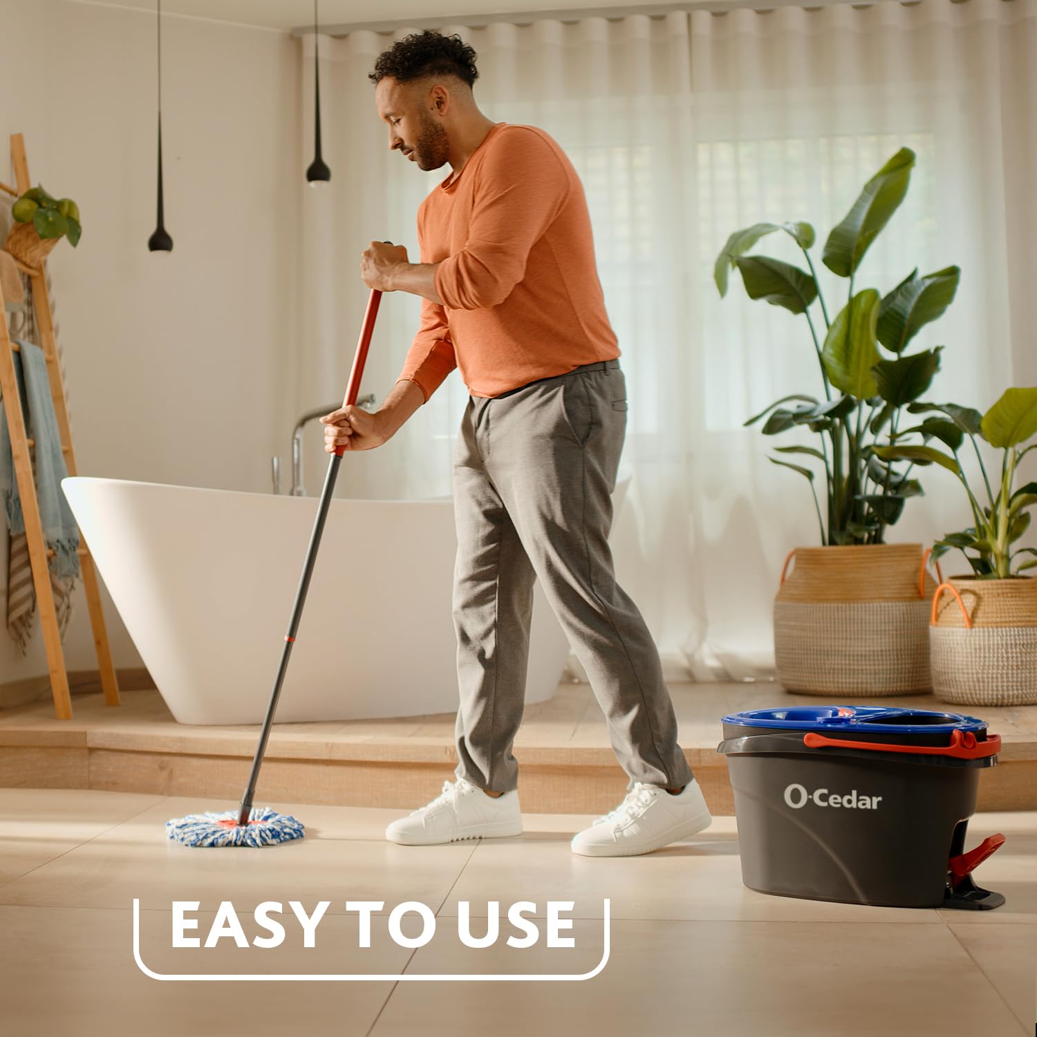 O-Cedar RinseClean Spin Mop & Bucket System + 2 Extra Mop Heads | Clean with Water | Removes 99% of Bacteria detail view 5