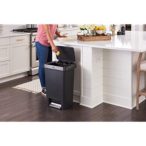 Rubbermaid Premier Series III Step-On Trash Can for Home and Kitchen, with Stainless Steel Rim, 12.4 Gallon, Charcoal, for Home/Kitchen/Garage/Apartment/Of detail image 5