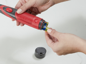 Rubbermaid Reveal Power Scrubber 18-Piece Kit, Cordless Electric Battery Powered Scrub Brush, Water Resistant, for Home/Kitchen/Bathroom/Grout/Tile/Shower/Tub detail 8