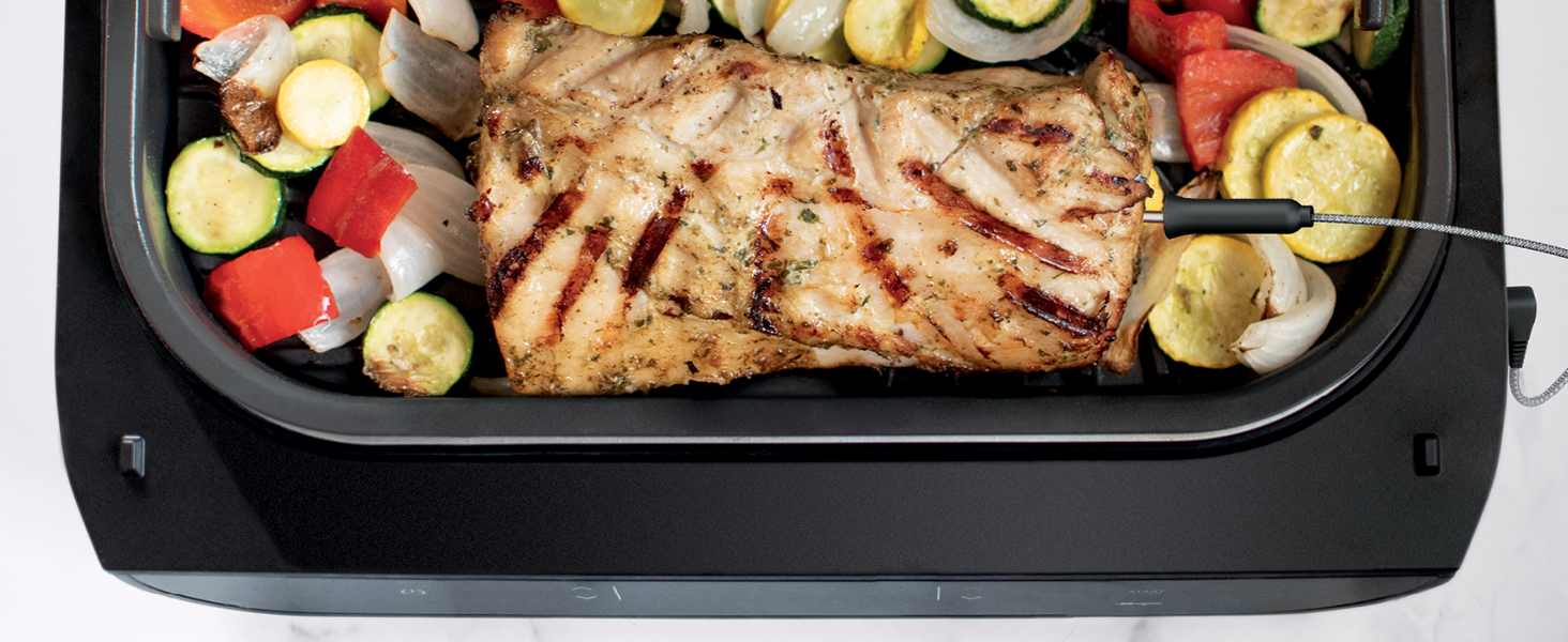 Ninja | Indoor Grill and Air Fryer| Foodi Smart XL | 6-in-1 Grill, Air Fry, Roast, Bake, Broil, Dehydrate & Crisp |Smart Thermometer & Splatter Shield | Dishwasher Safe Parts | Black/Silver | FG551 detail 3