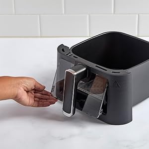 Oster Compact Air Fryer, 4-Quart Digital Airfryer with Window, Easy-to-Use Countertop Air Fryer detail 4