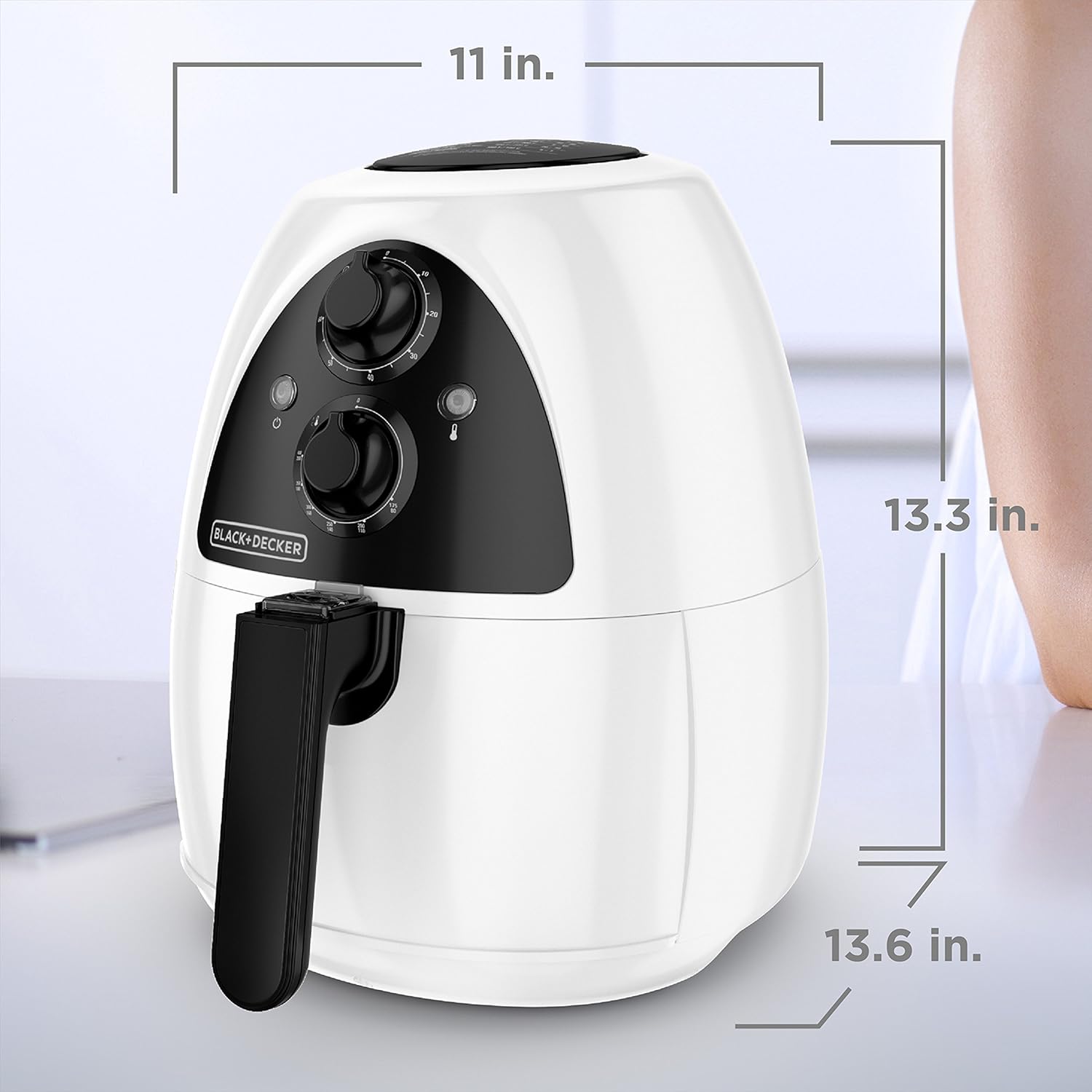 BLACK+DECKER Purify 2-Liter Air Fryer, White/Black, HF100WD detail 14