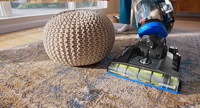Bissell CleanView Swivel Vacuum with Triple Action Brush Roll, Swivel Steering, Extension Wand, Easy-Empty Dirt Tank, Multi-Cyclonic Suction System detail 3