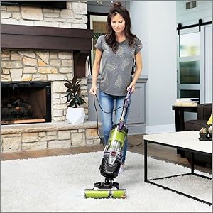 BISSELL 24613 Pet Hair Eraser Turbo Plus Lightweight Vacuum, Tangle-Free Brush Roll, Powerful Pet Hair Pick-up, SmartSeal Allergen System, Specialized Pet Tools, Easy Empty Dirt Tank detail 3