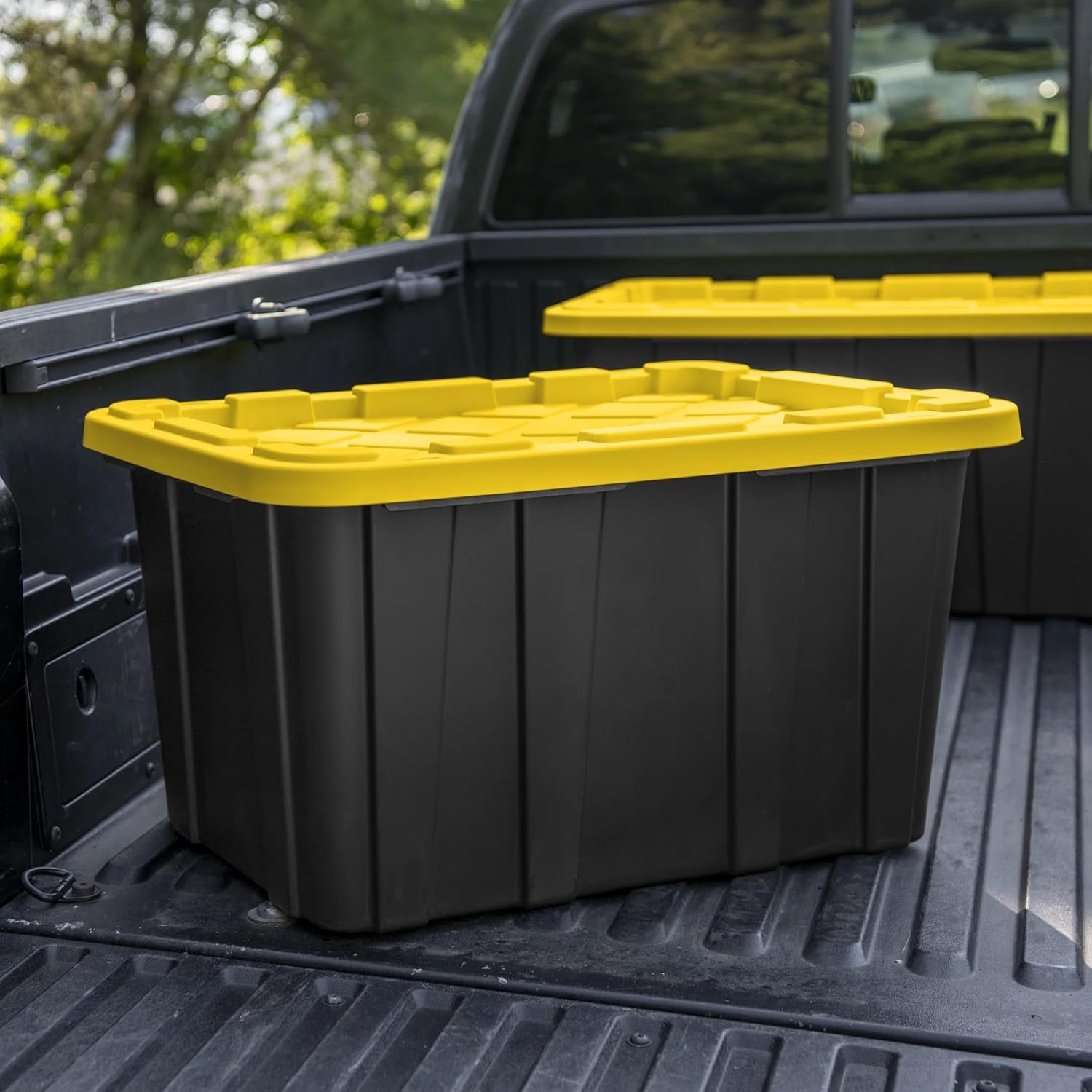 27 Gallon Plastic Storage Container with Snap-On Lid, Heavy-Duty Industrial Tote, Black and Yellow, 28.5x19.6x15.5 Inches, 6 Pack (6, Black/Yellow) detail 5