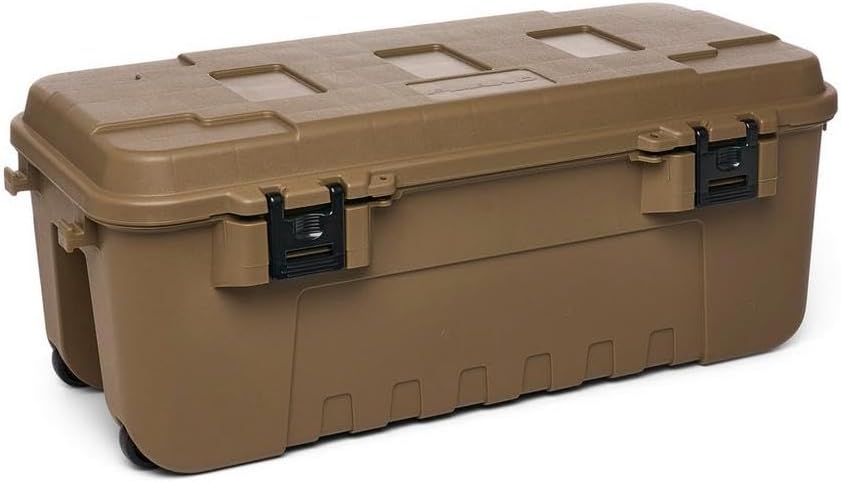 Plano Storage Trunk - 108 Quart w/ Wheels (1819) - Hunter Green detail 5